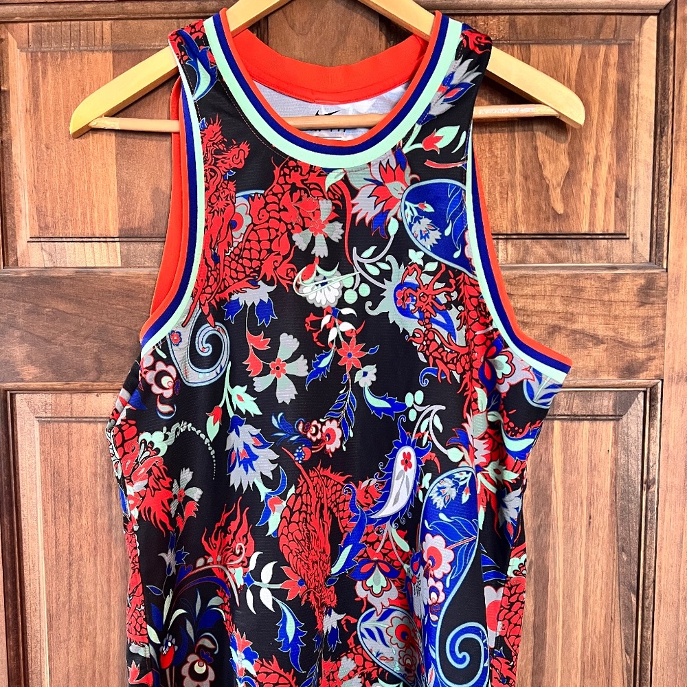 NIKE dry fit floral vest